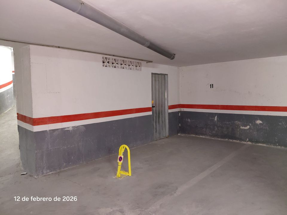 Parkeerruimte in Guardamar Del Segura, Alicante - foto 1